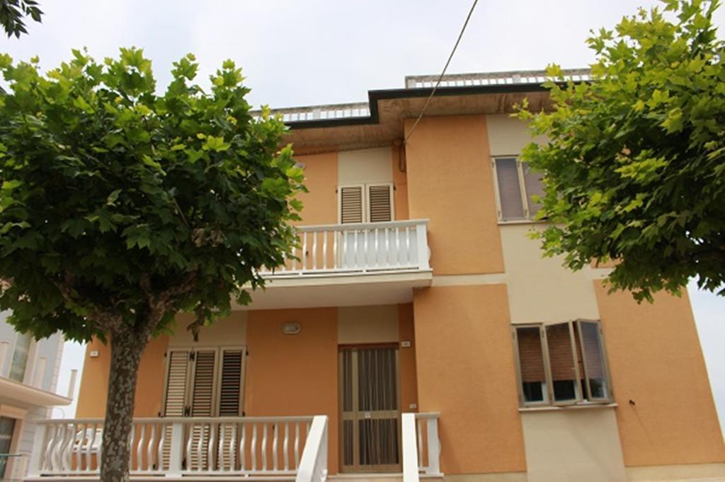Bed and Breakfast Terrazza Sul Mare Fano Exteriér fotografie